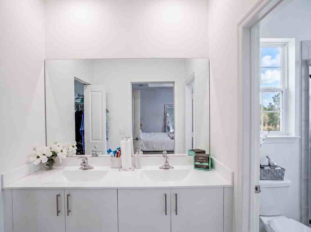 11966 Nw 46th St - Photo 5 of 14
