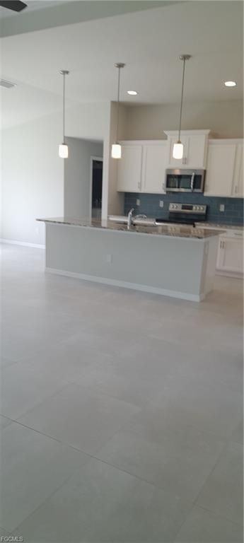 2038 Nw 28th Ave - Photo 4 of 11