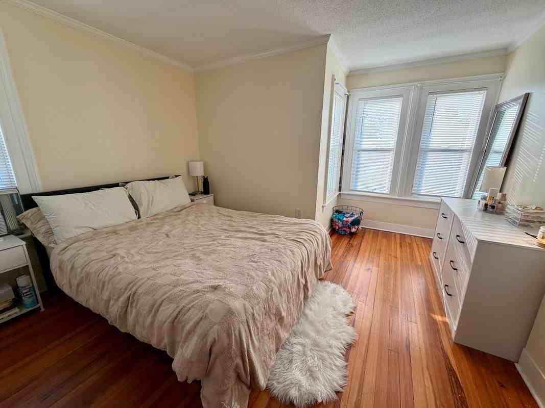 84 S Whittlesey Ave - Photo 3 of 15