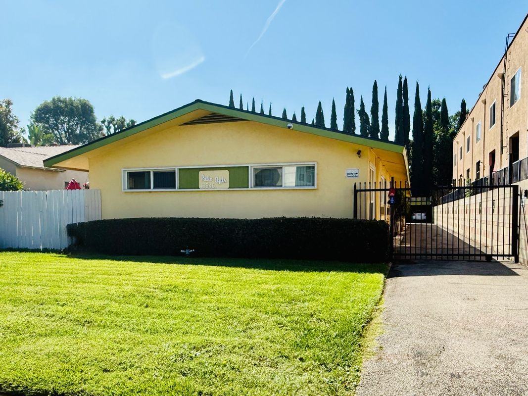 13548 Burbank Blvd - Photo 4 of 25
