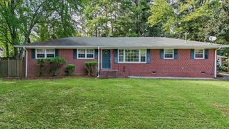 107 Pinecrest Cir - Photo 1 of 1