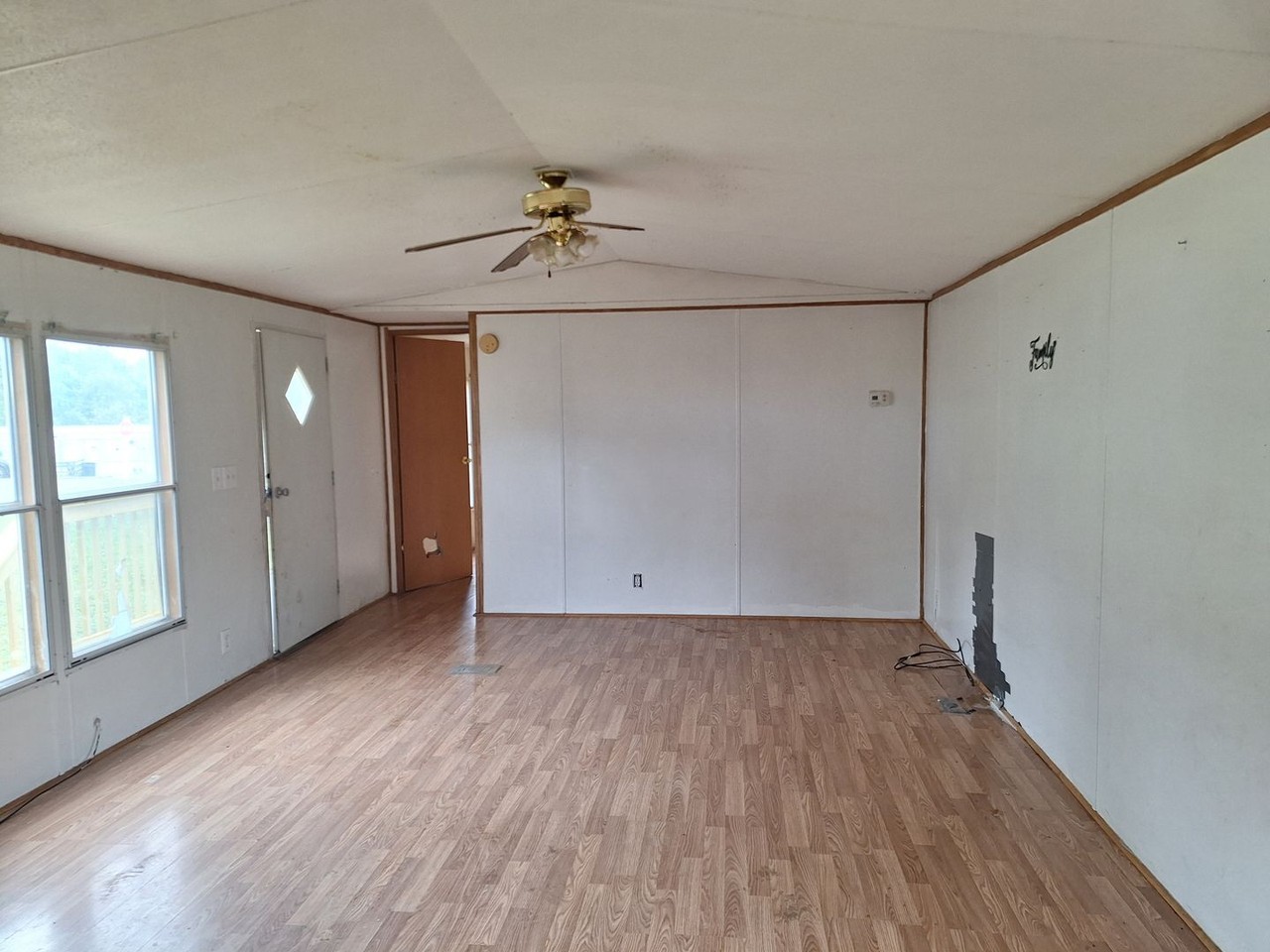Tanglewood MHC LLC - Photo 4 of 13