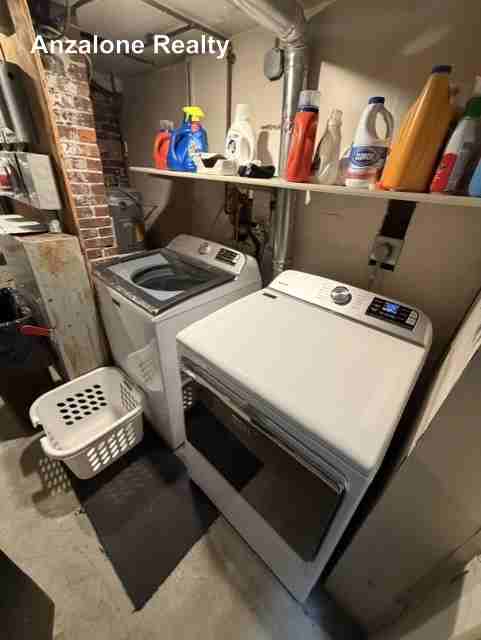 7 Thacher Ct #B - Photo 3 of 11