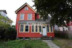 featured image of 18 Holton St #1