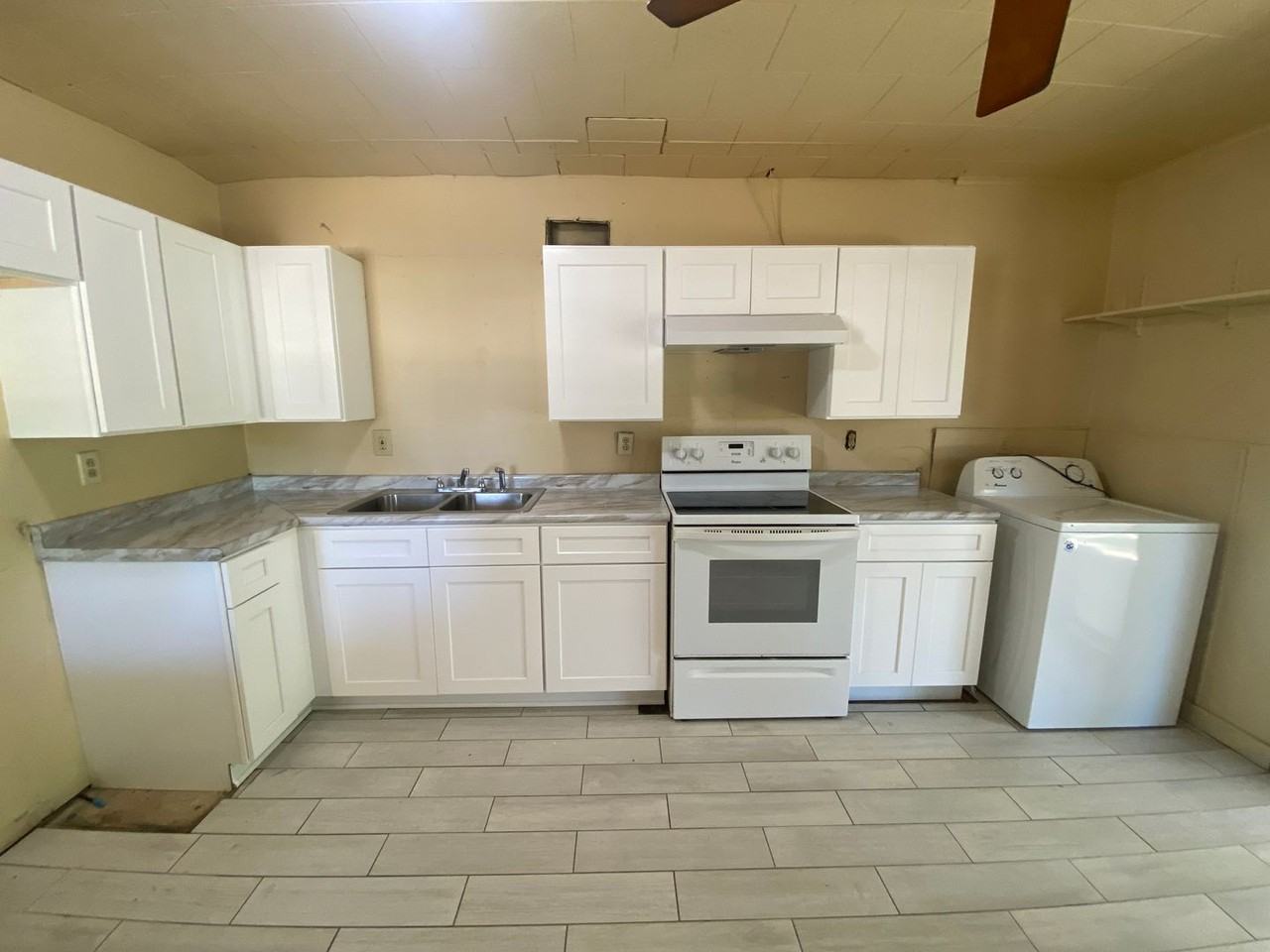 1601 Brookhaven Rd - Photo 6 of 16