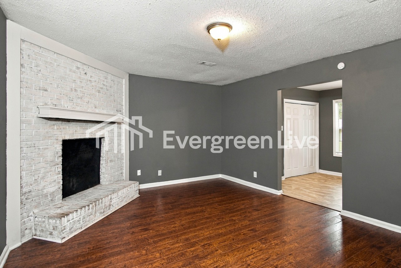 14011 Hurstland Dr Sw - Photo 3 of 15