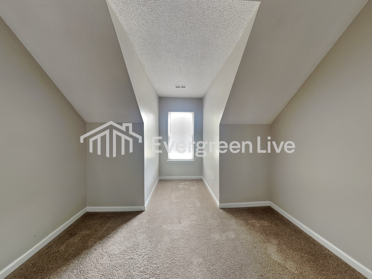11020 Pointer Ridge Dr - Photo 6 of 17