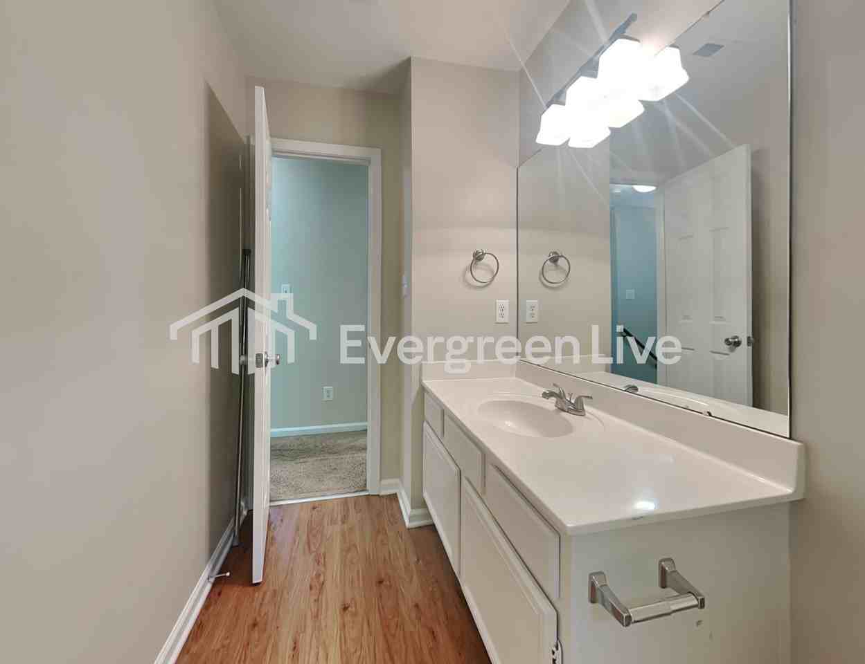 10110 Northwoods Forest Dr - Photo 7 of 22