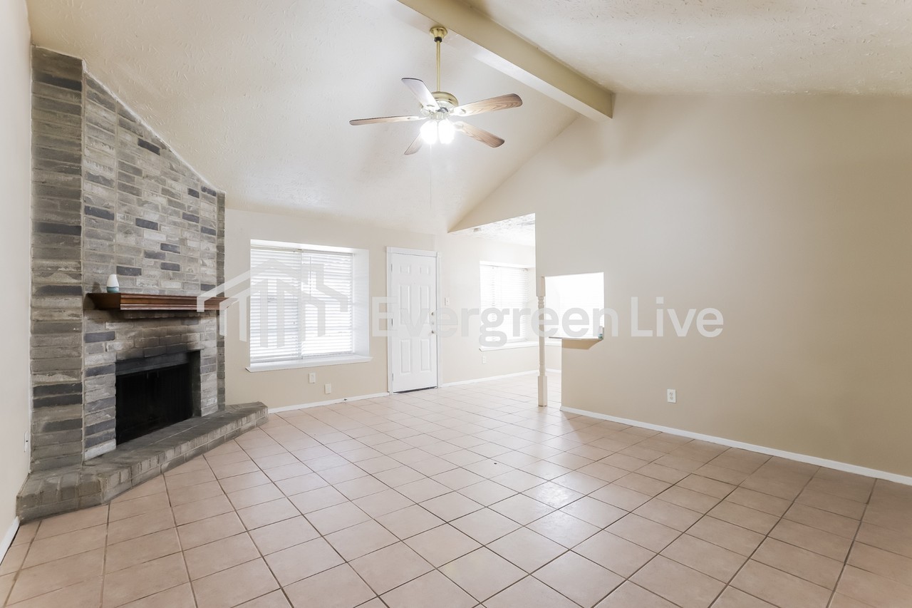 9607 Thistle Trail Dr - Photo 4 of 14