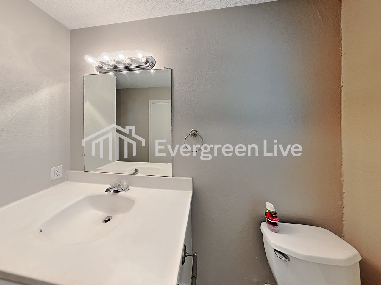 5201 Sabelle Ln - Photo 3 of 16