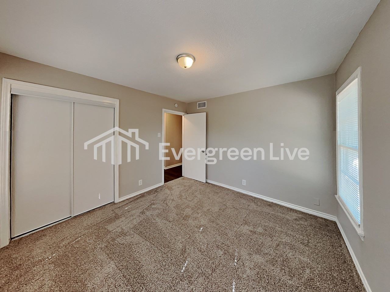 5201 Sabelle Ln - Photo 5 of 16