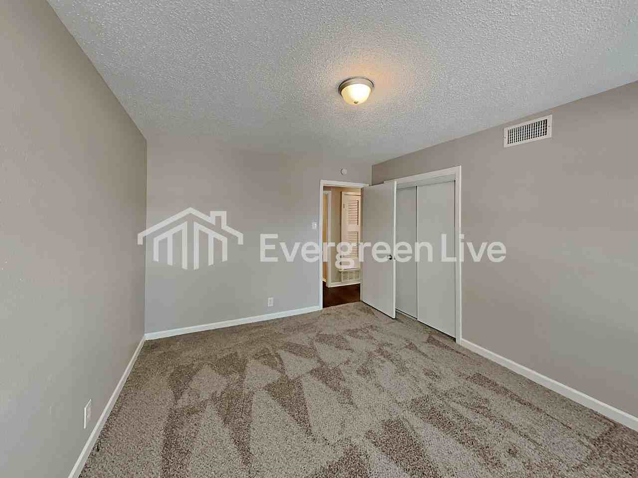 5201 Sabelle Ln - Photo 6 of 16