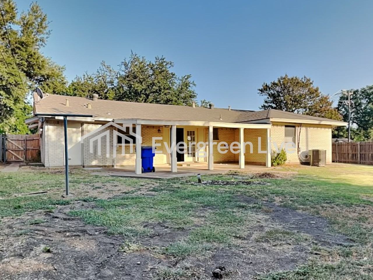 13605 Janwood Ln - Photo 2 of 18