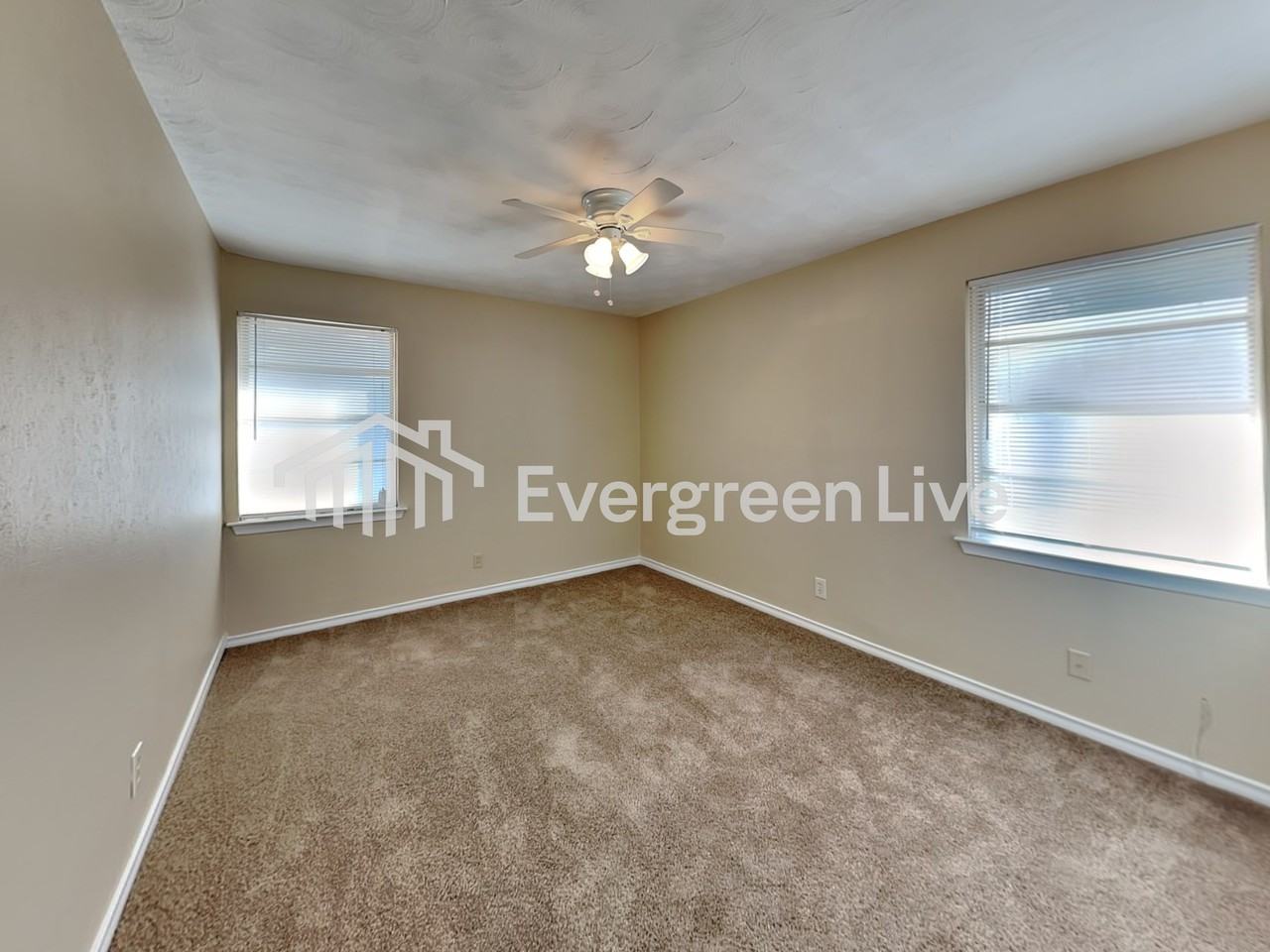 13605 Janwood Ln - Photo 5 of 18