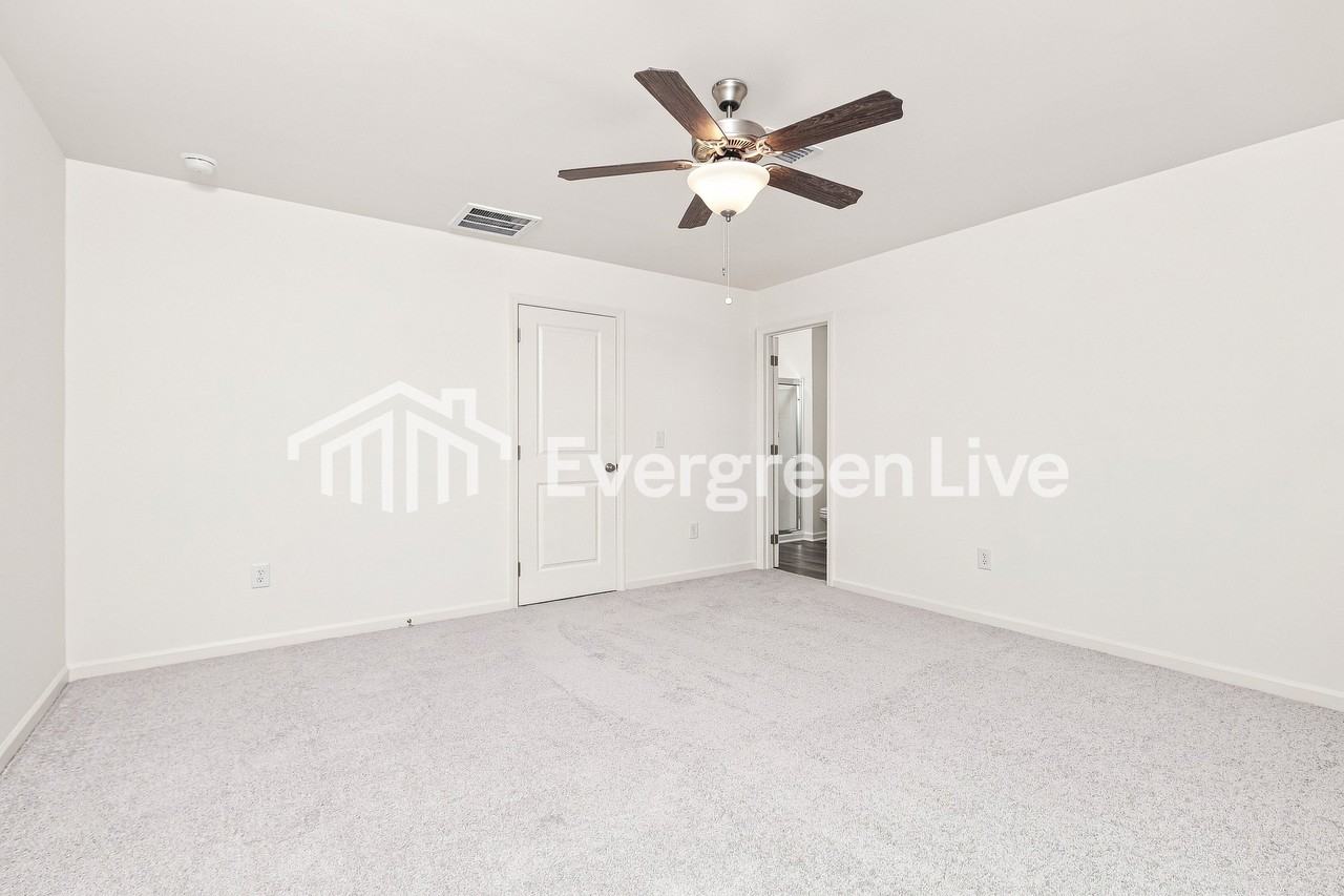1434 Solace Wy - Photo 6 of 16