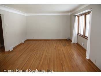 19575 Vine St - Photo 3 of 6