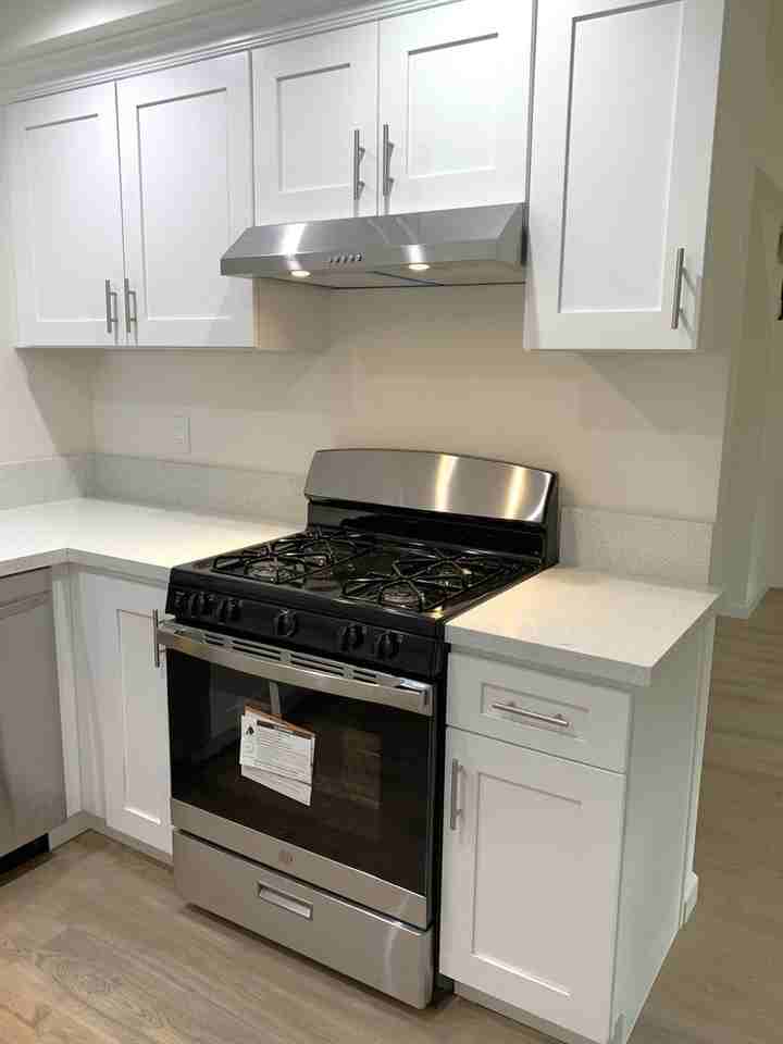 9836 Snowmass Dr - Photo 3 of 21