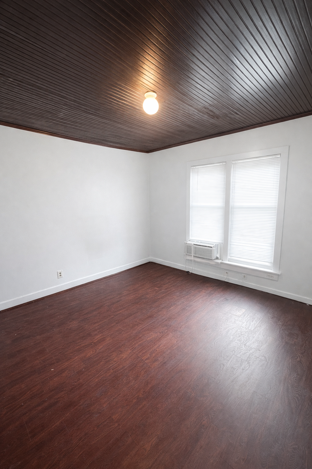 1309-7TH - Photo 7 of 16