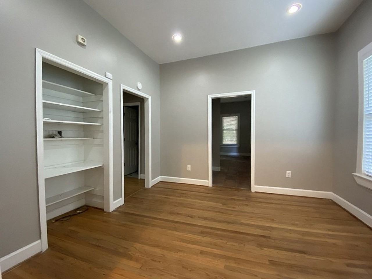2218-2220 Santee Ave. - Photo 6 of 19