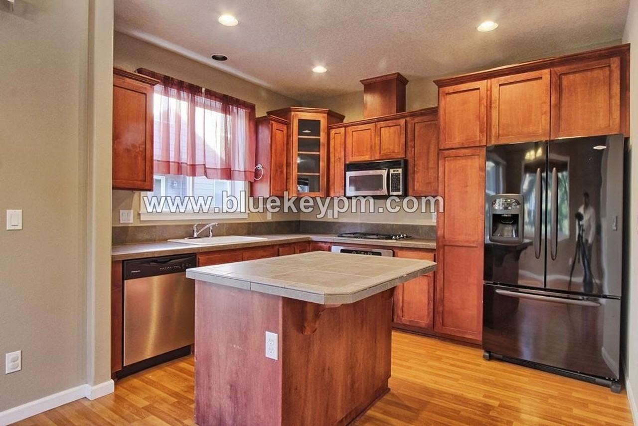 16220 Sw Gage Ln - Photo 6 of 15