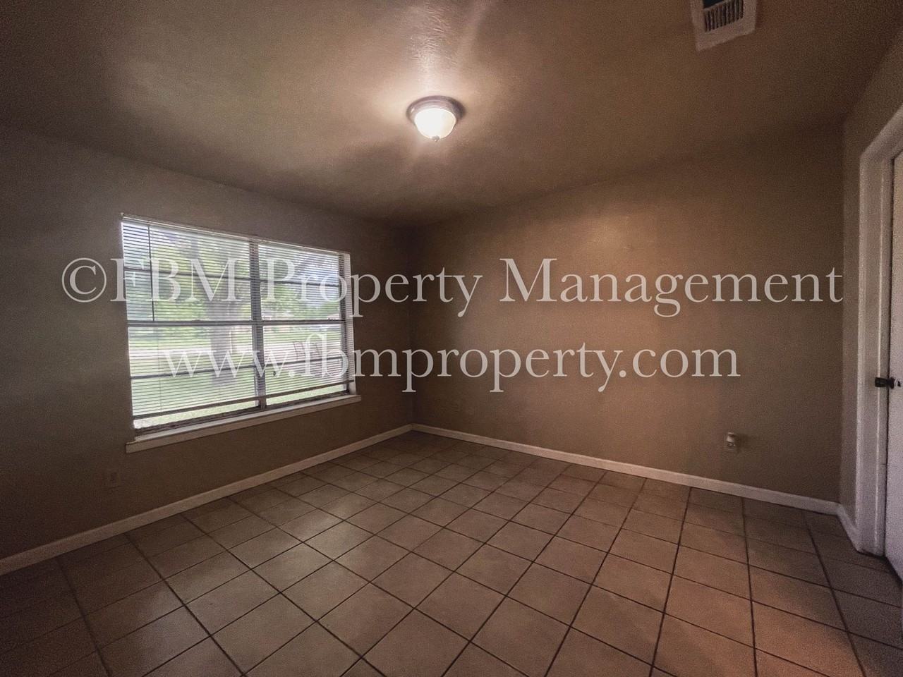 5669 5669 Main Street - Photo 7 of 11