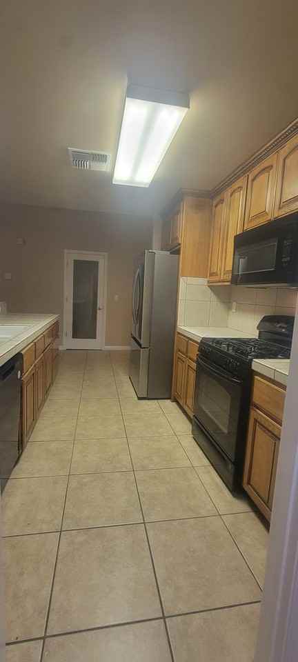 838 Sunset Meadow Ln - Photo 7 of 15