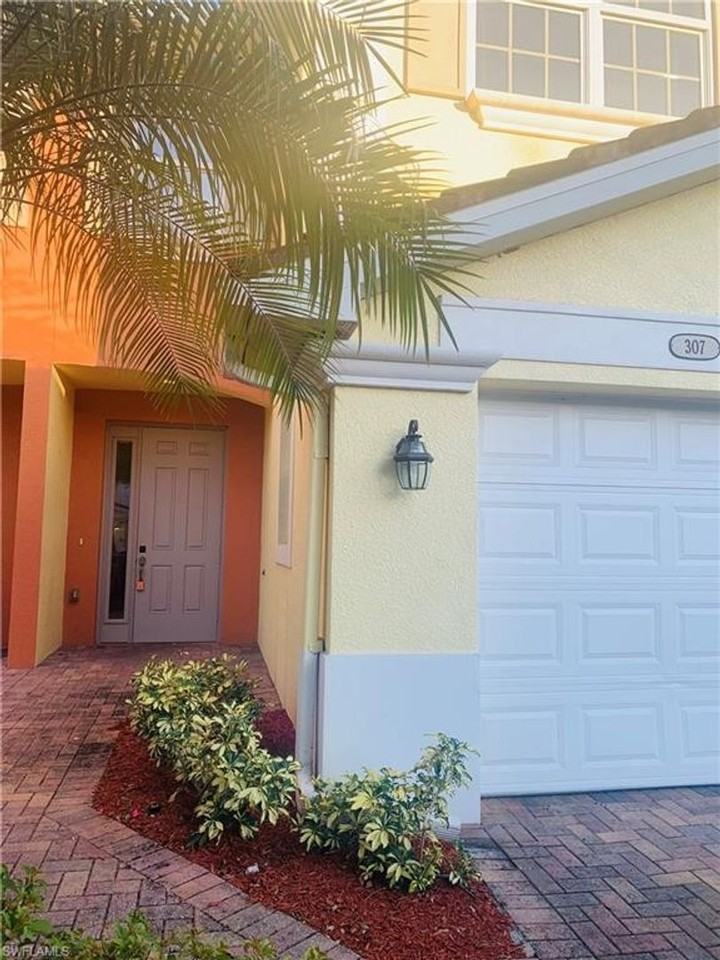 4391 Lazio Way - Photo 3 of 14