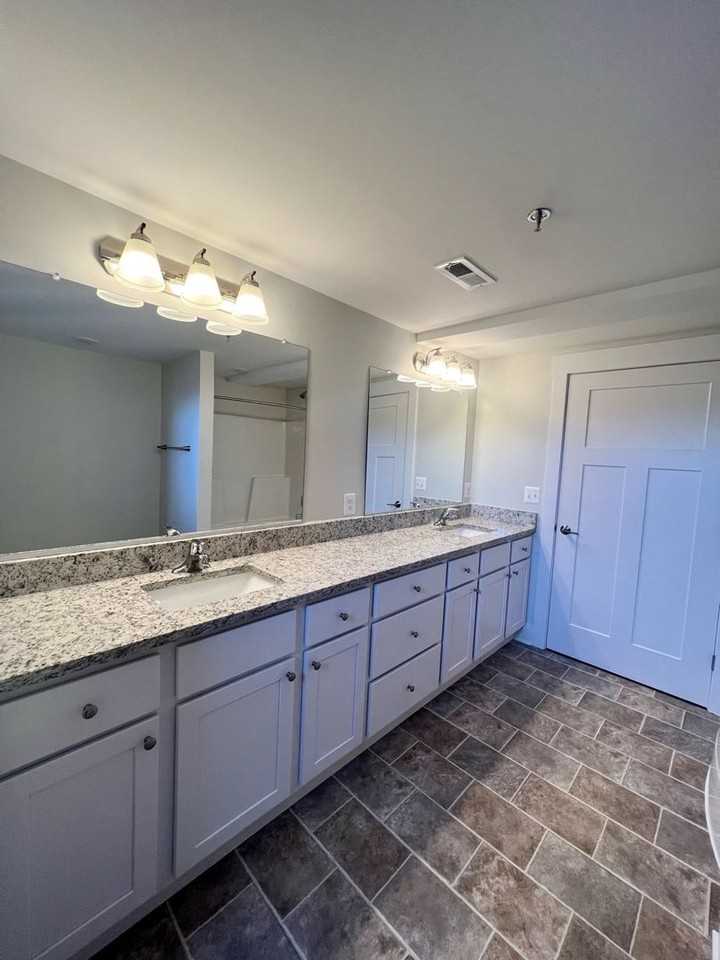 401 Princess Anne St - Photo 2 of 19