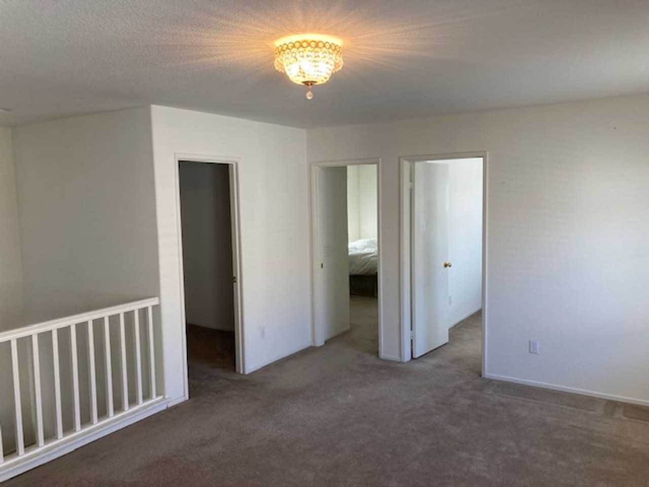 11832 Potomac Ct - Photo 5 of 12