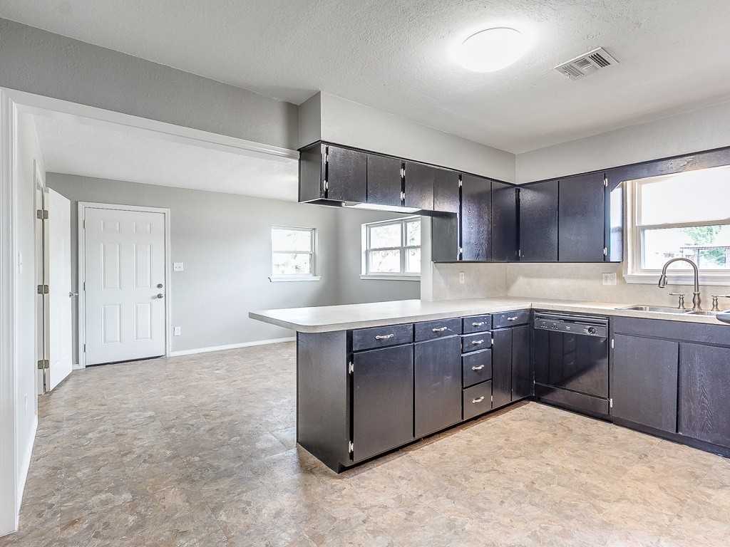 1323 N Nail Pkwy - Photo 7 of 22