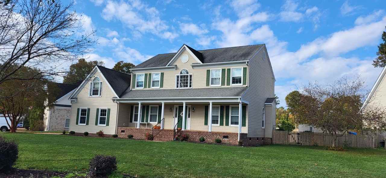 128 Rockmor Ln - Photo 2 of 50