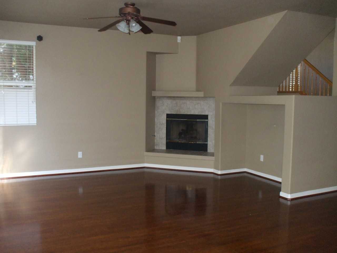 4948 Forest Creek Way - Photo 5 of 21