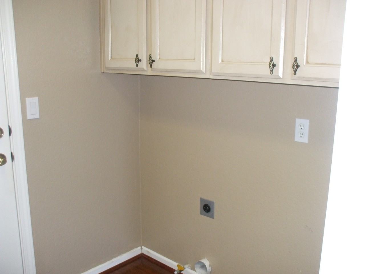 4948 Forest Creek Way - Photo 6 of 21