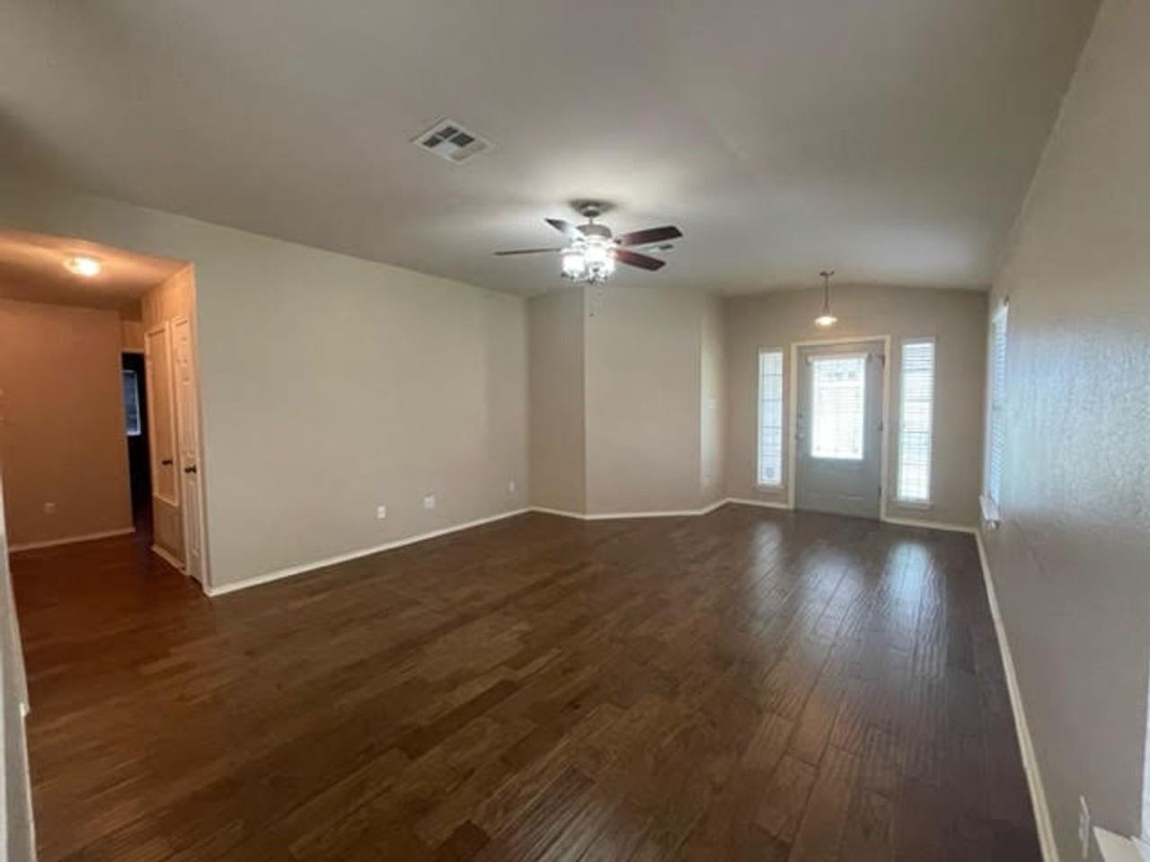 2535 Pearson Way - Photo 5 of 16