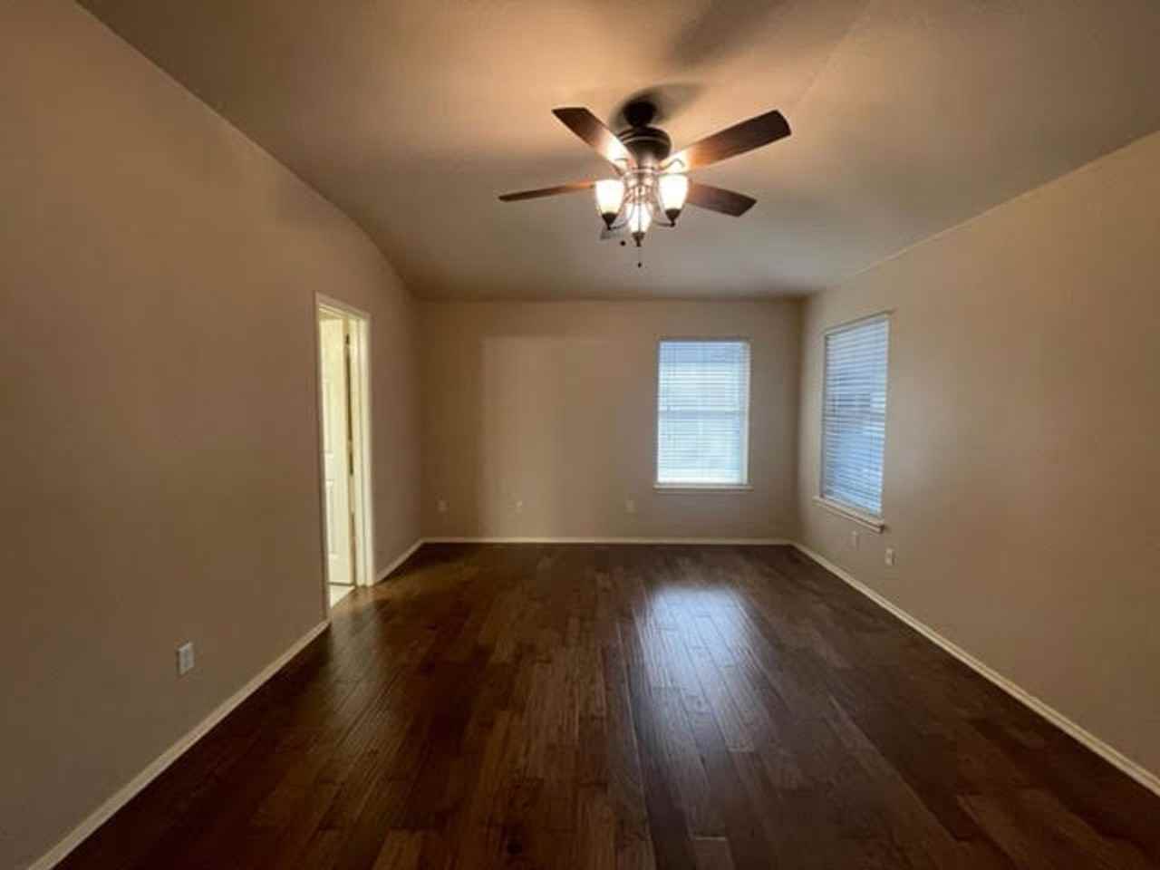 2535 Pearson Way - Photo 7 of 16