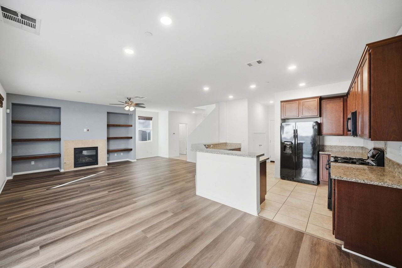 3695 Bur Oak Rd - Photo 2 of 17