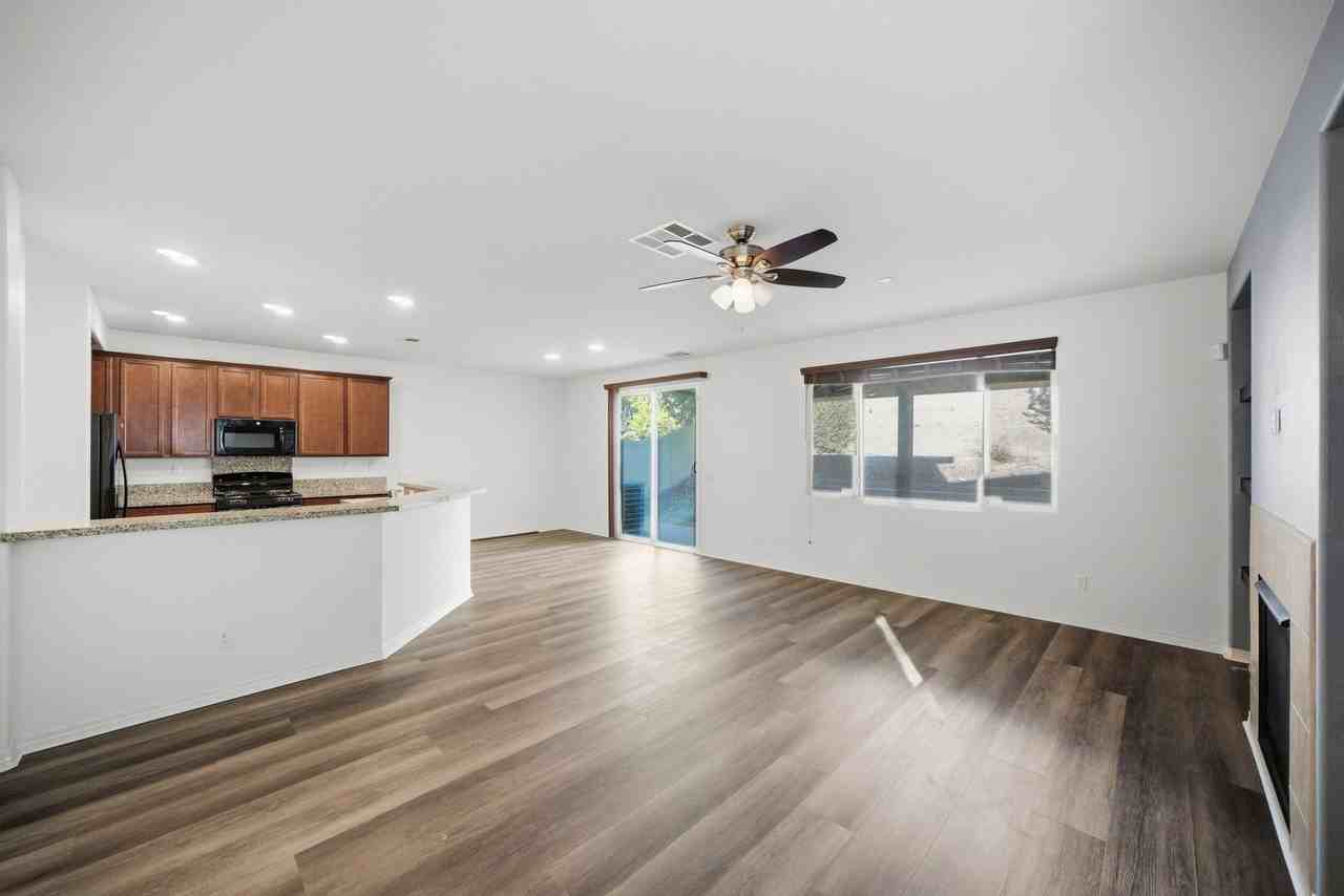 3695 Bur Oak Rd - Photo 6 of 17