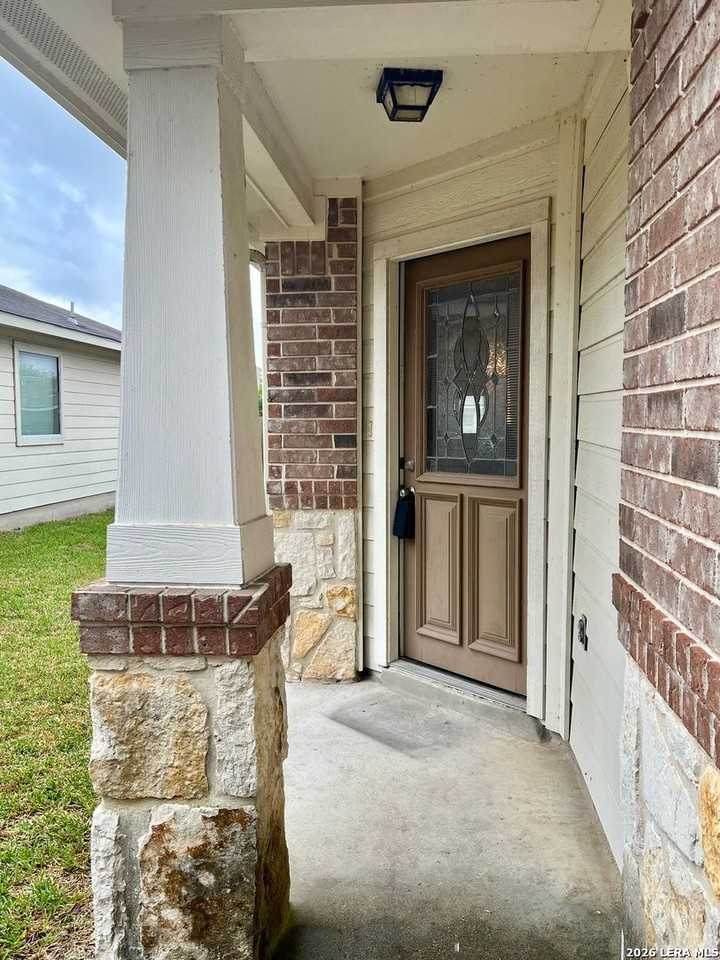 225 Brahma Way - Photo 3 of 30