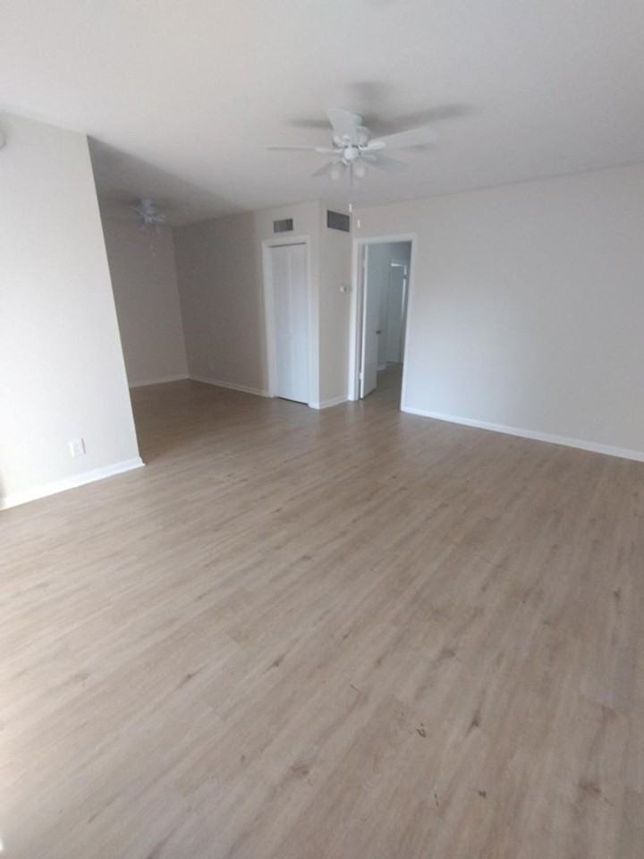 1401 S Federal Hwy - Photo 4 of 5