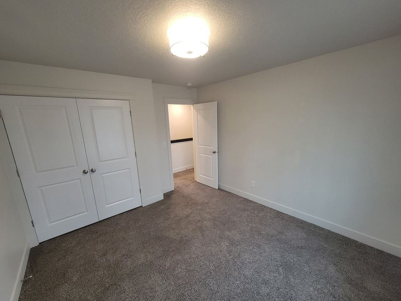 3940 S 3375 W - Photo 2 of 21
