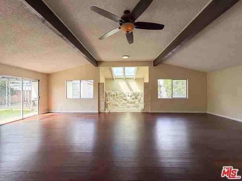 12903 Wingo Street - Photo 2 of 9