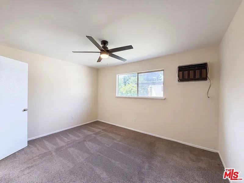 12903 Wingo Street - Photo 6 of 9