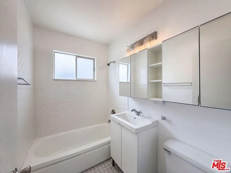 12903 Wingo Street - Photo 7 of 9
