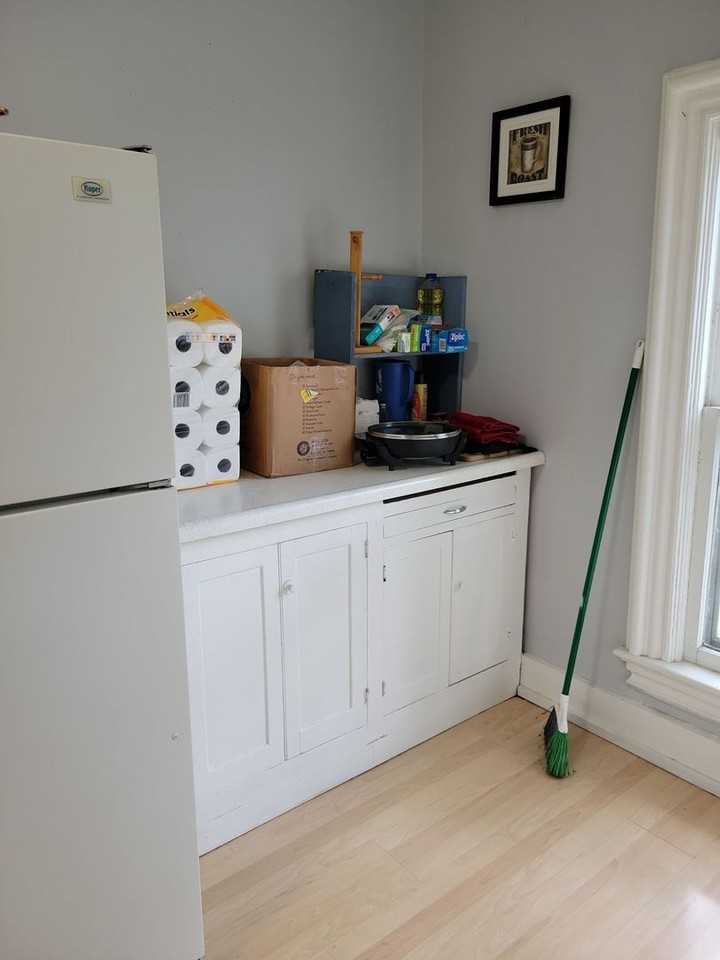 722 W Cedar St - Photo 5 of 26