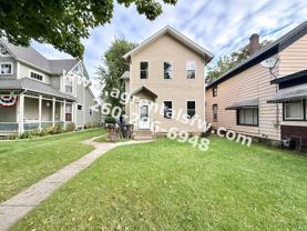 310 W Dewald St - Photo 1 of 1