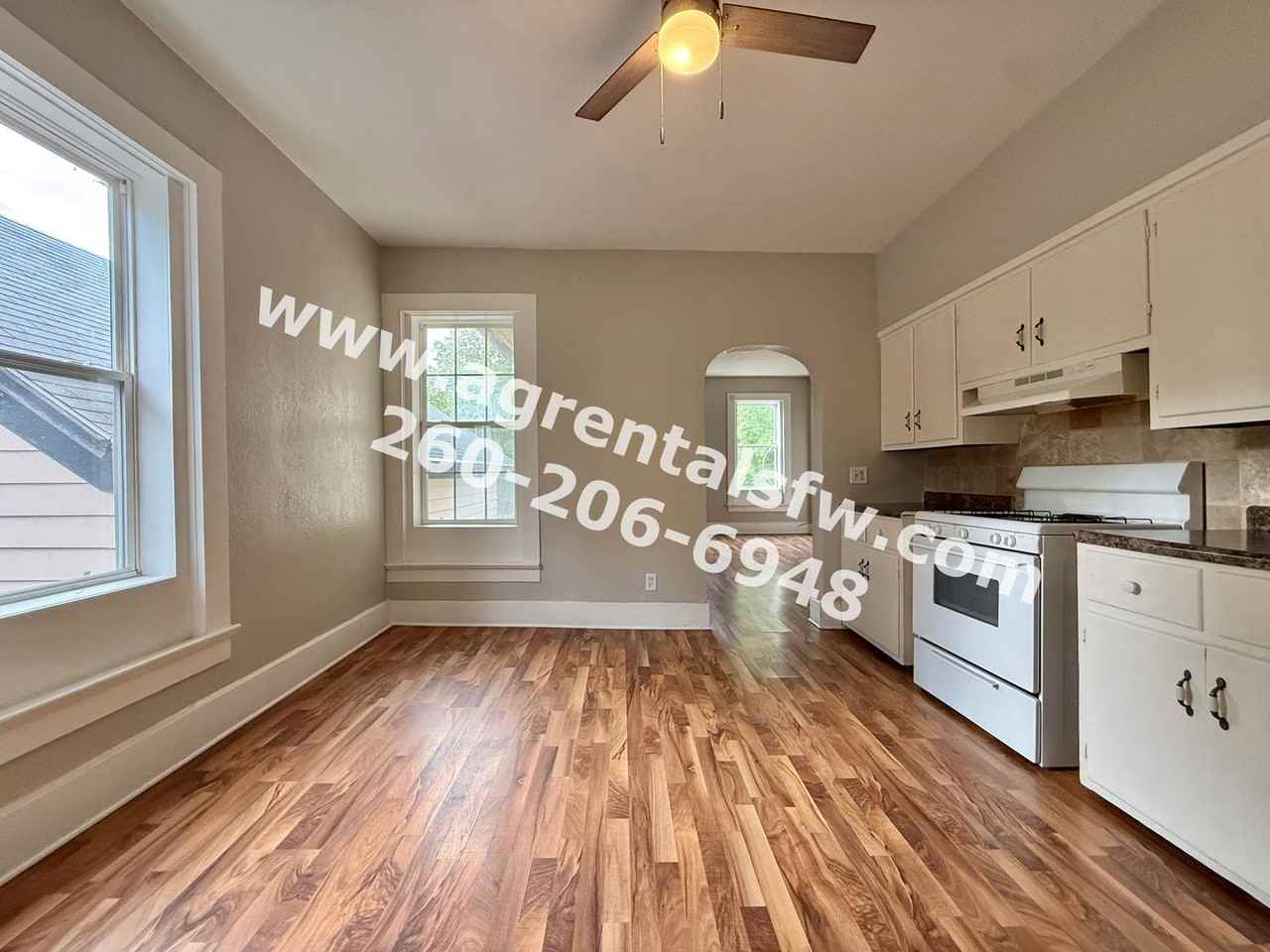 310 W Dewald St - Photo 3 of 12