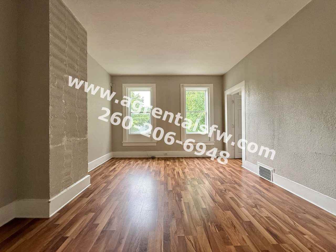 310 W Dewald St - Photo 5 of 12