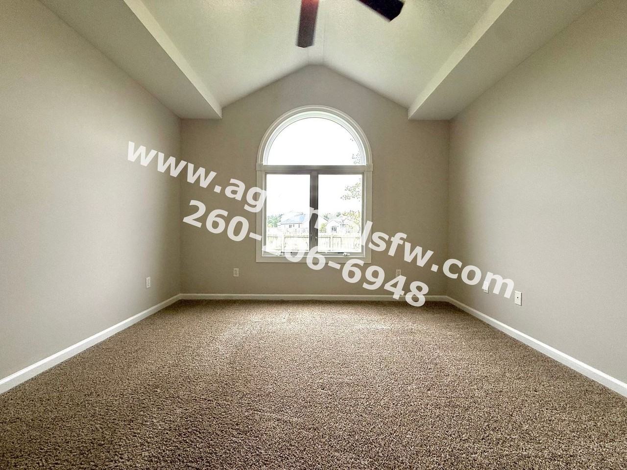 9668 Pinepark Pass - Photo 6 of 15