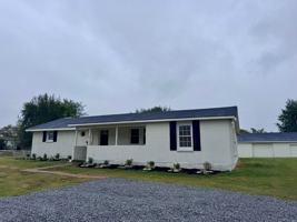 featured image of 3375 Pembroke Rd