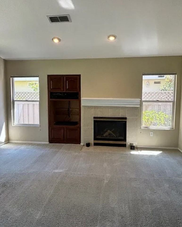 272 Snowy River Ct - Photo 3 of 20